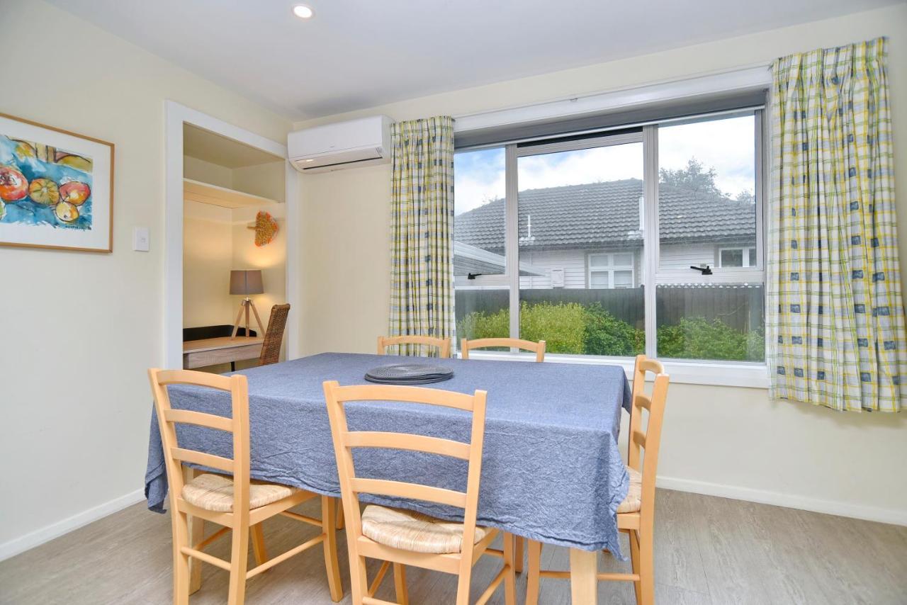 Charlesworth Villa - Christchurch Holiday Homes エクステリア 写真